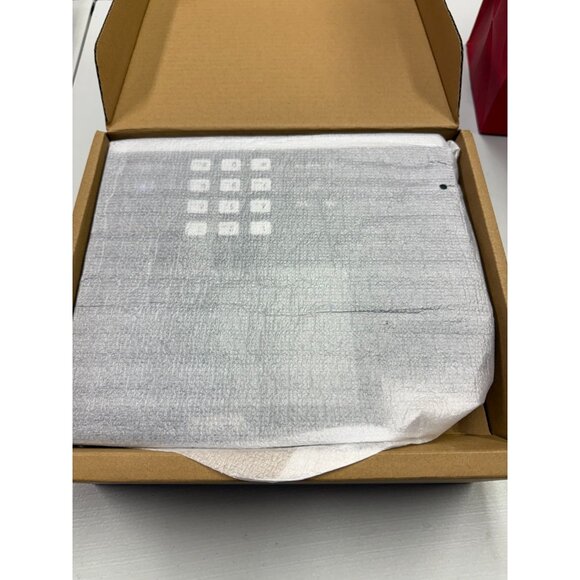 Yealink MP56 Microsoft Teams IP Phone - BRAND NEW - Picture 4 of 10